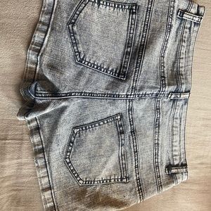Delias Jean shorts